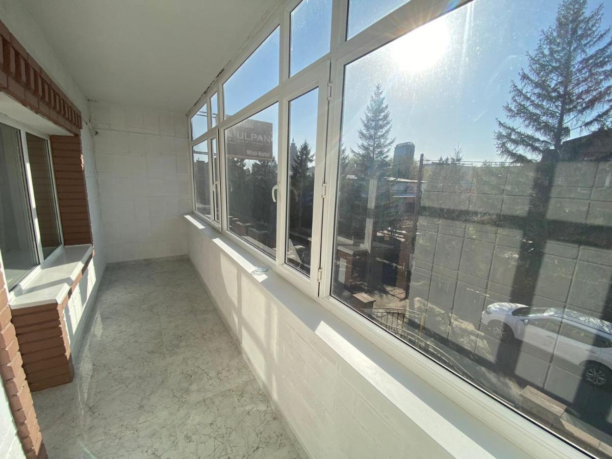 Ulpan Mini Hotel Akmola Esterno foto