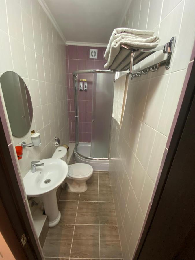 Ulpan Mini Hotel Akmola Esterno foto