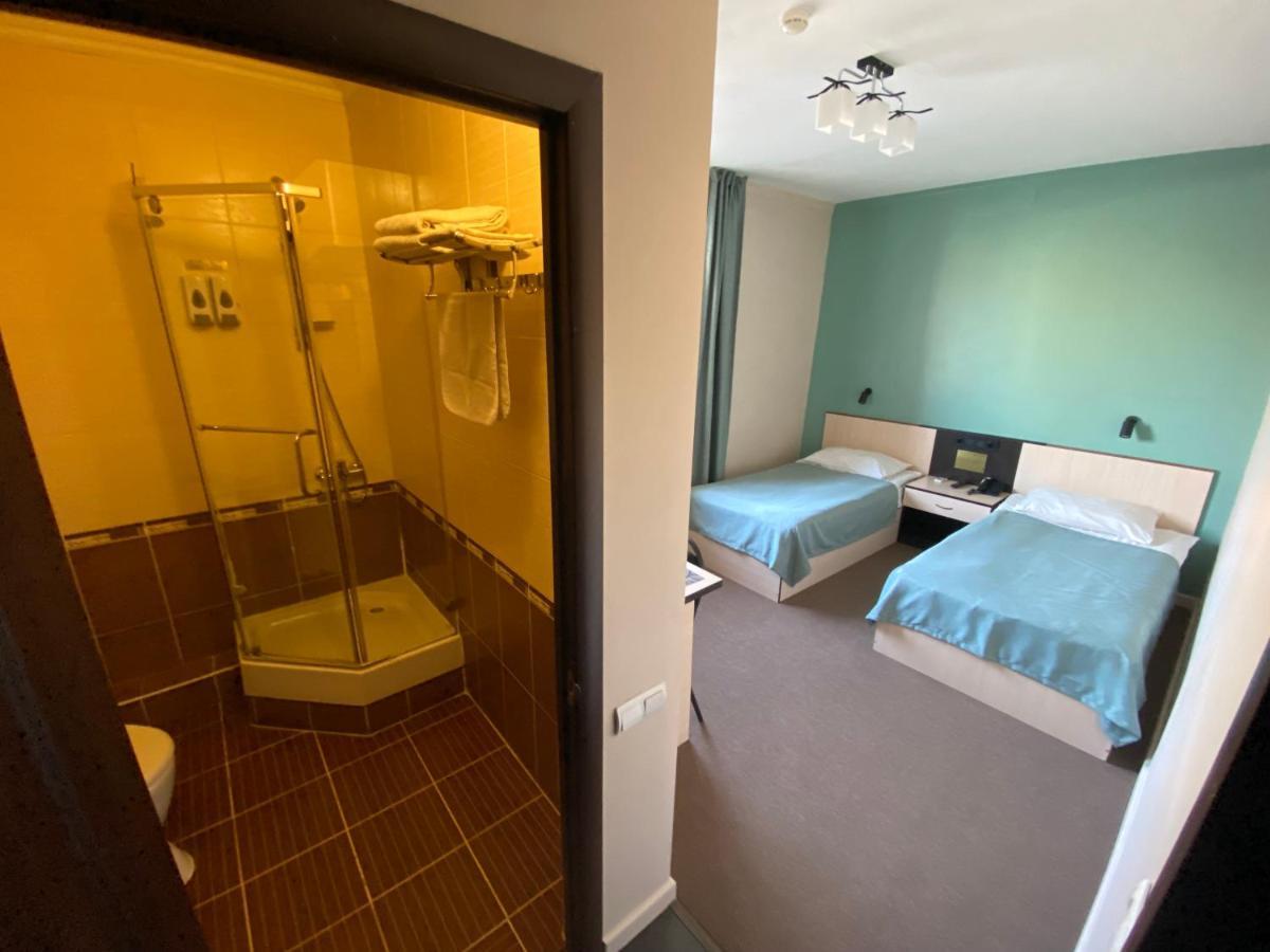 Ulpan Mini Hotel Akmola Esterno foto