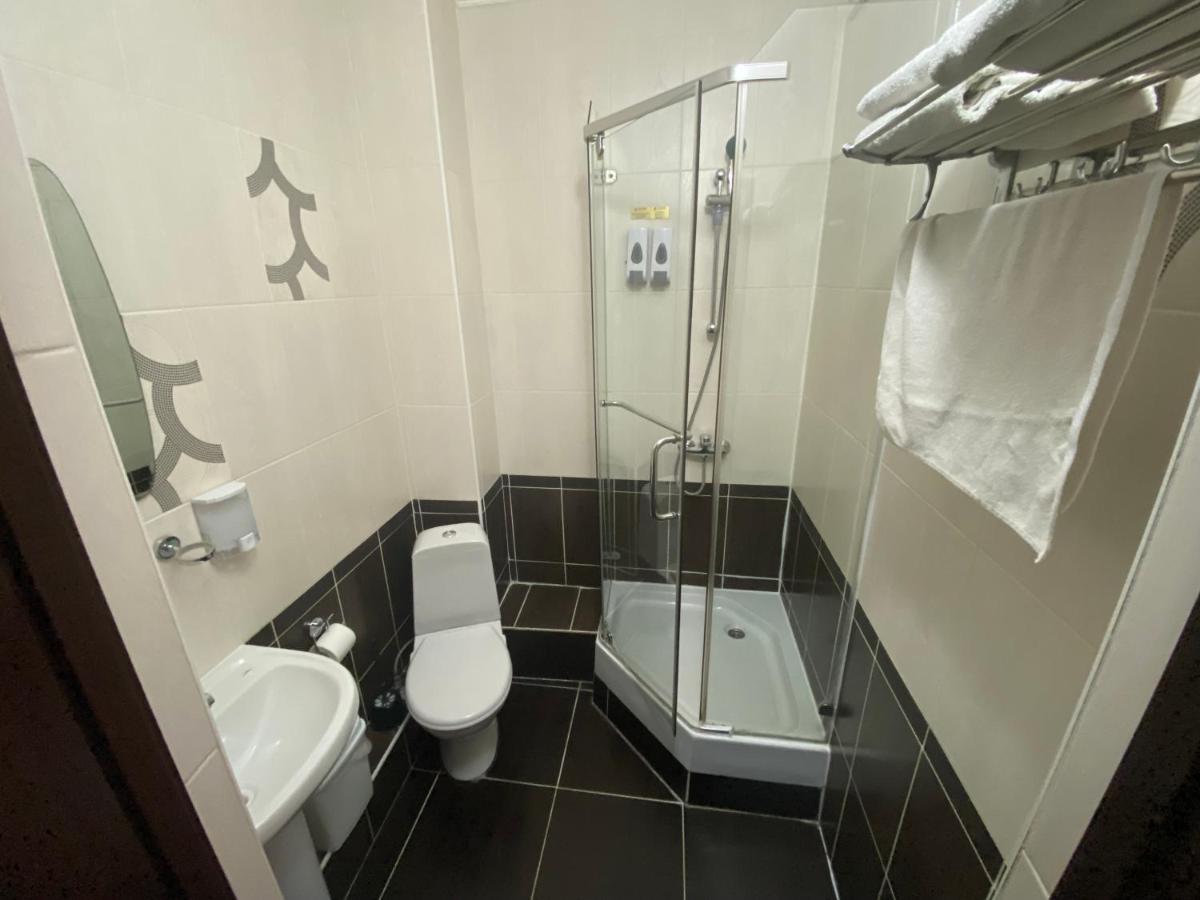Ulpan Mini Hotel Akmola Esterno foto