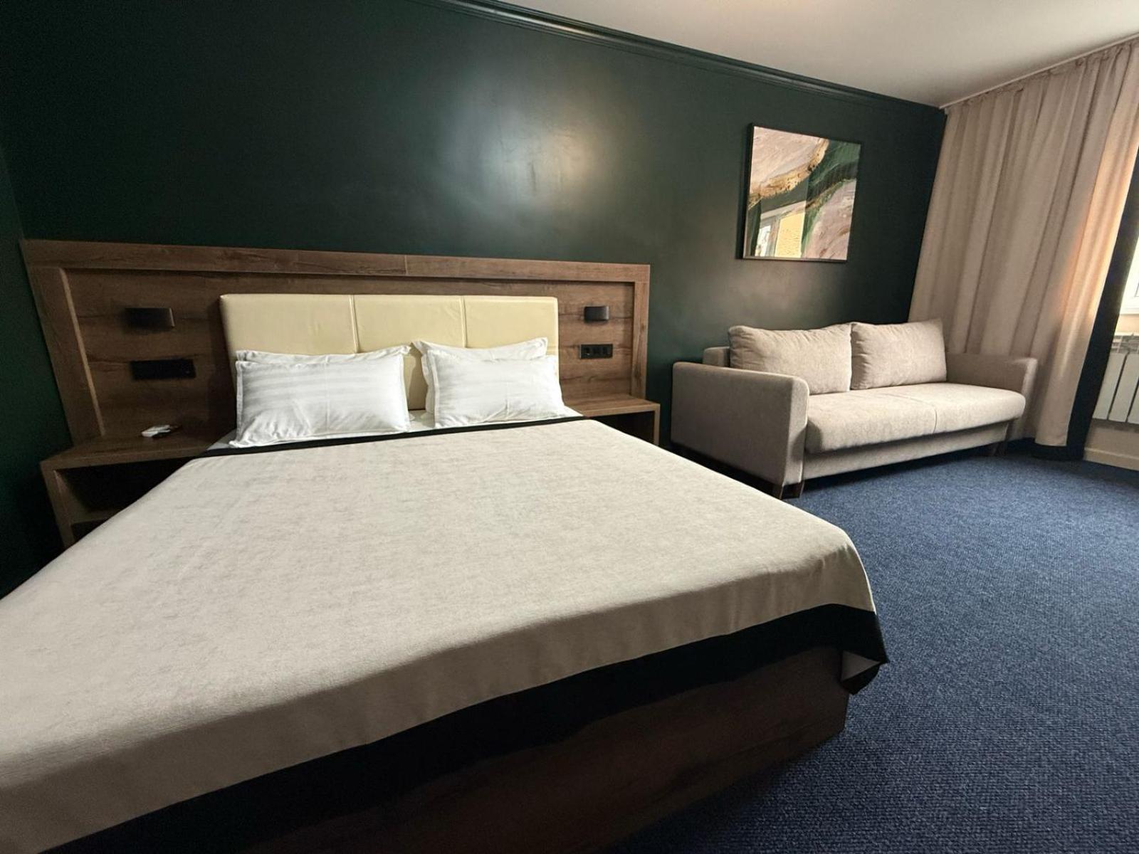 Ulpan Mini Hotel Akmola Esterno foto
