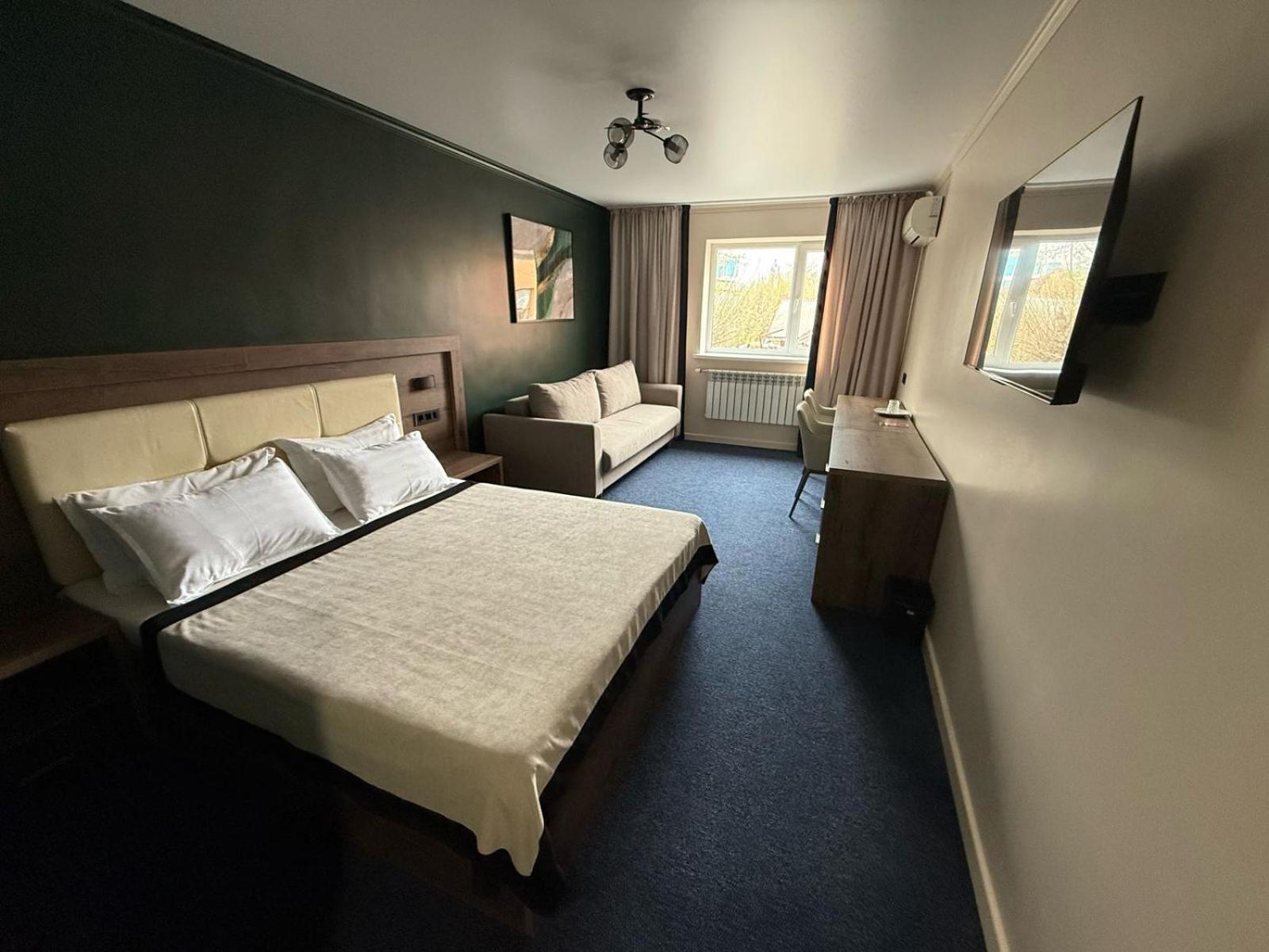 Ulpan Mini Hotel Akmola Esterno foto